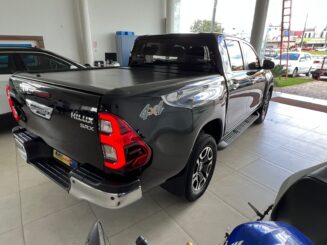 TOYOTA HILUX CD SRX LIMITED - 2022/2023 2.8 4X4 DIESEL AUTOMÁTICA - Image 4