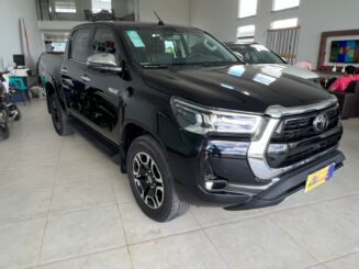 TOYOTA HILUX CD SRX LIMITED - 2022/2023 2.8 4X4 DIESEL AUTOMÁTICA - Image 2